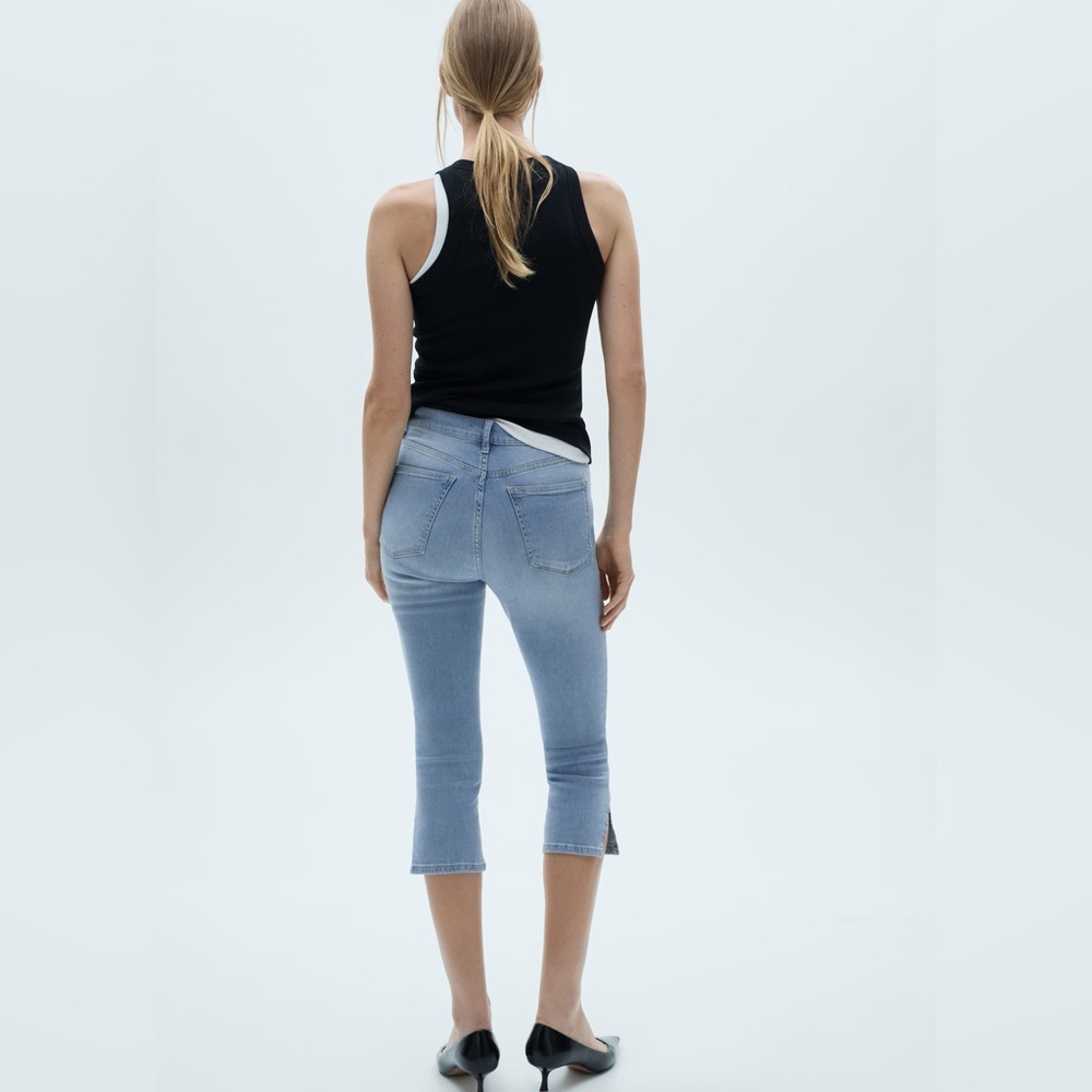 Mango Light Blue side opening capri jeans NWT - Picture 4 of 6